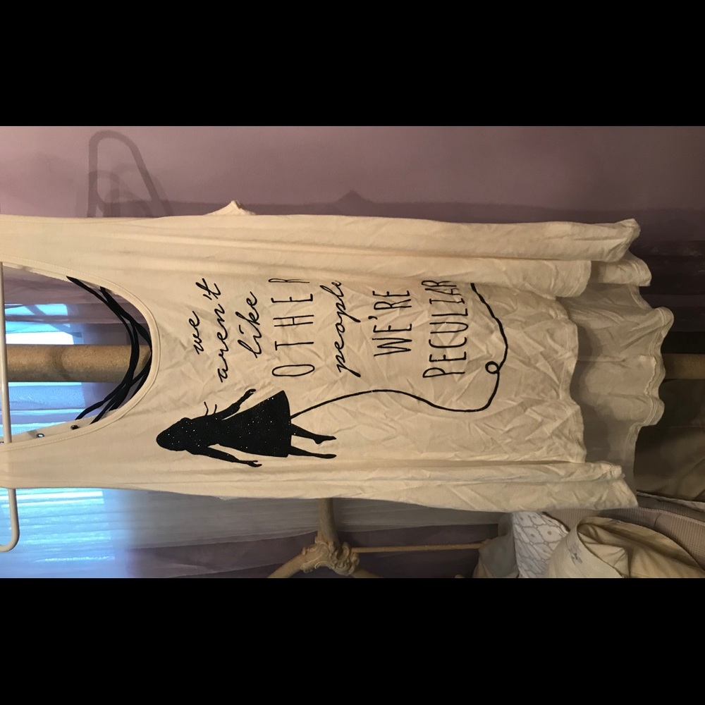 Hot topic tank 3